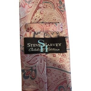 Steve Harvey Celebrity Edition Mens Pink Paisley Floral Microfiber‎ Necktie 2664